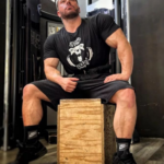 T-shirt LIFT AND ROAR, black